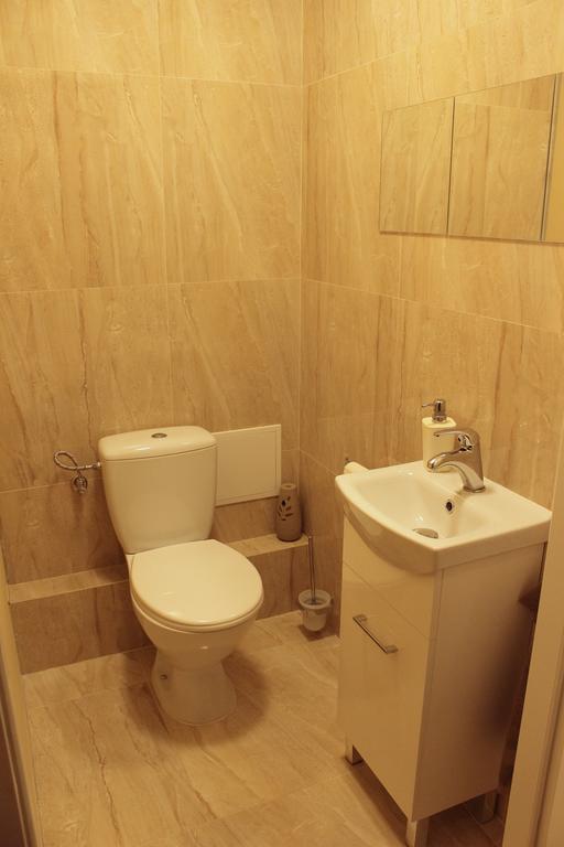 Lama Rooms Warszawa Exteriör bild